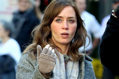Emily Blunt I Look So Terrible In The Girl On The Train That I Scare