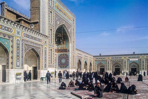 Luna plina din 27 aprilie 2021 are loc cu luna pe gradul 7:06 scorpion in opozitie cu soarele pe gradul 7:06 taur, cu un maxim in jurul orei 6:31, ora romaniei. Vremea în Meched (Mashhad) în luna aprilie 2021 ...
