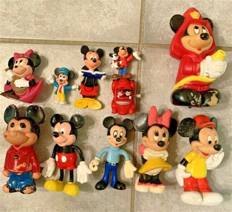 Lot Of 11 Vtg Walt Disney Rubber Pvc Plastic Figures Mickey Minnie