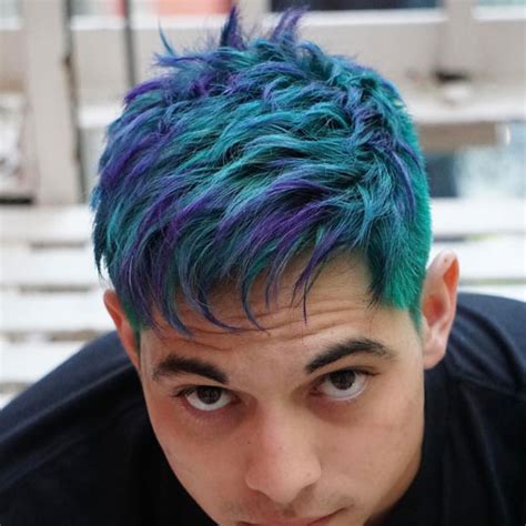 And there are so many options that anyone can find a flattering combo of purple and blue. Merman Hair - 21 Guys with Colored Hair and Dyed Beards ...