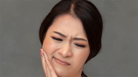 Signs You Need To Get Your Wisdom Teeth Removed