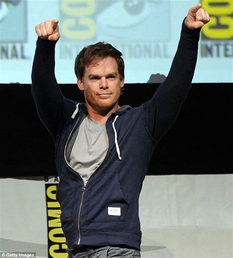 Comic Con 2013 Michael C Hall And Dexter Cast Get The Rock Star