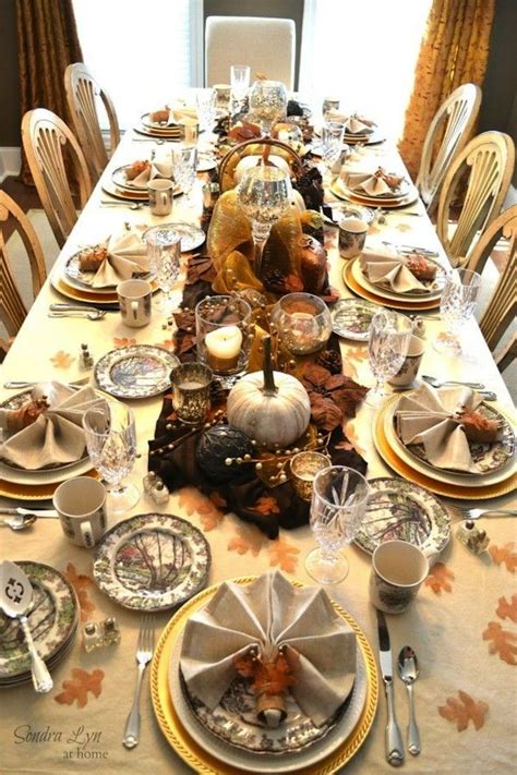 20 Thanksgiving Dining Table Setting Ideas | Artisan Crafted Iron