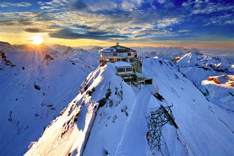 Schilthorn Bernese Alps Switzerland Reurope