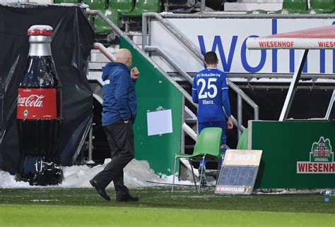 * see our coverage note. Reumütiger Randalierer! Werder-Coach Kohfeldt entschuldigt ...