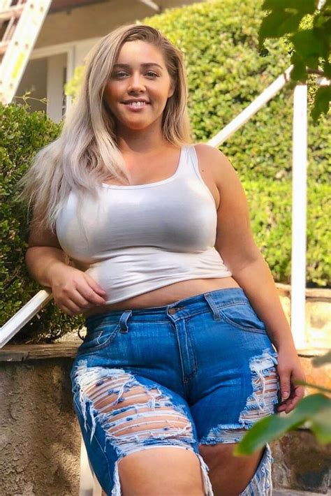 Cute Lil Plumper Rthickandbbwjeans