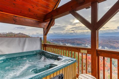 Mountain Cabin Wprivate Hot Tub Community Pool And Gorgeous Mountain
