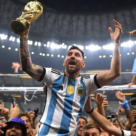 Lista 92 Foto Fondos De Pantalla De Messi Con La Copa Del Mundo Lleno