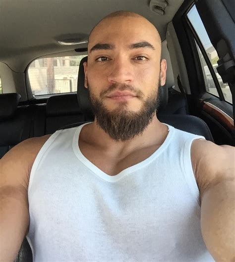 20+ Reasons to Be Bald With Beard - Machos Style | Bald with beard