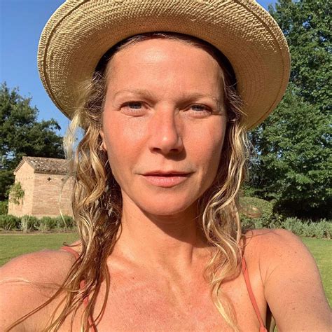 Gwyneth Paltrow S Goop Is Getting Hate For Nude Instagram Post