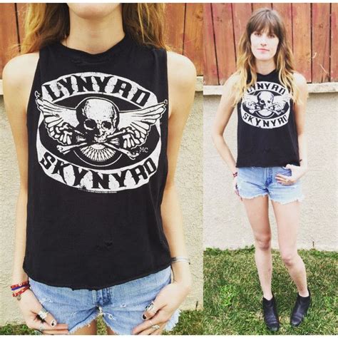 Lynyrd Skynyrd Distressed Tank Womens Upcycled Band Tee Size Sm