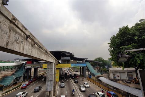 It skirts the western part of the inner city, from lebuhraya sultan iskandar (lebuhraya mahameru) to on the northern end, jalan tun razak starts at the intersection with jalan sultan azlan shah. Pekeliling Bus Terminal, bus terminal to central Pahang of ...