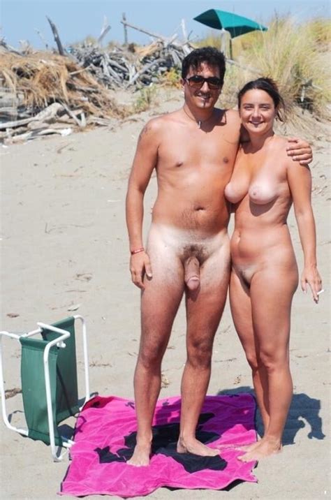 Nude Beach And Vacation Couples 87 Pics