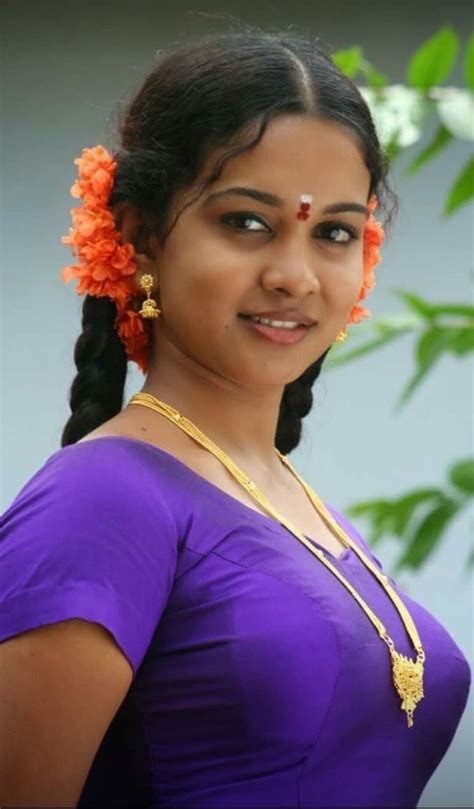 Tamilactress Pattupavadai Indiangirls Indianwoman Indiangirls Silkdress In