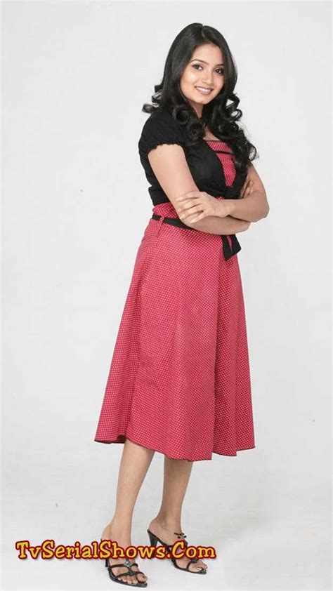 Sun Tv Nadhaswaram Serial Actress Srithika ~ Asdd