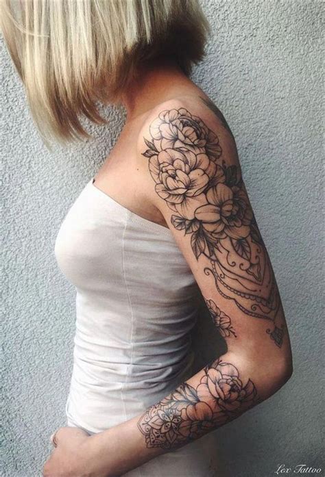 Feminine Tattoos Sleeve Sleevetattoos In 2020 Floral Tattoo Sleeve