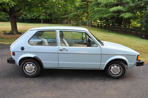 It originally debuted in europe in 1974 as the volkswagen golf and adopted the rabbit moniker when it made its first appearance in canada and the united states in 1975. Hatch Heaven » 1981 Volkswagen Rabbit L