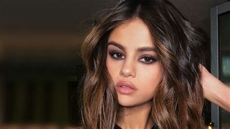 Selena Gomez Is The Next Star To Launch Her Own Makeup Line Culture