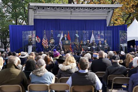 Trump Kicks Off Veterans Day Tribute In Nyc