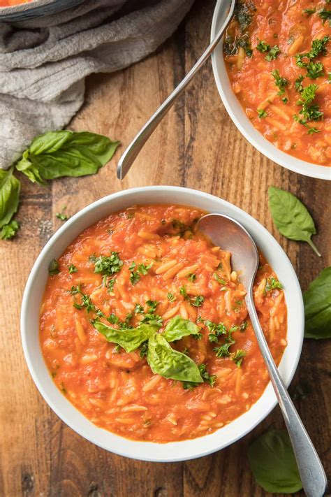 One Pot Creamy Tomato Orzo Soup Vegan Licious Com