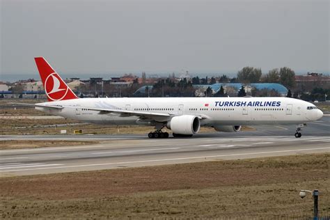 Boeing 777 3f2 Er компании Turkish Airlines