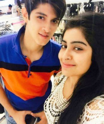 Rohan mehra proposed to kanchi singh by gifting a watch to each other.❤️ how cute couple rohan mehra's gf wished him winning luck as he enters bigg boss 10. Rohan Mehra (TV Actor) Height, Weight, Age, Girlfriend ...