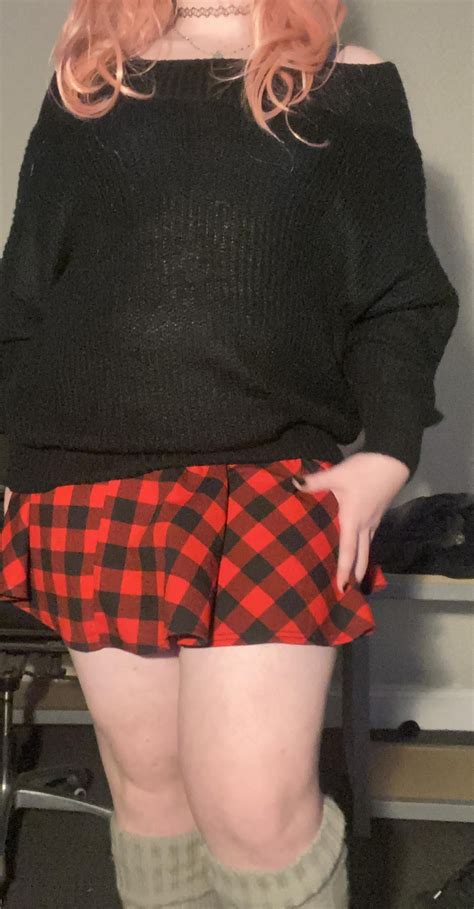 Felt really cute 🥰 : r/TransGoneWild