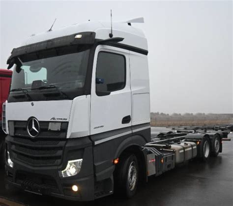 Mercedes Benz Actros Lnr Mp E Low Deck Mega God