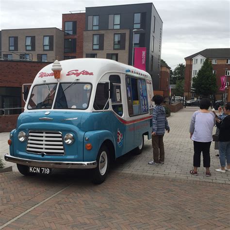 Mister softee commer ice cream van vintage Hire | Ice ...