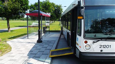 Laccès Au Transport Collectif Un Service Essentiel Pour Une Vie