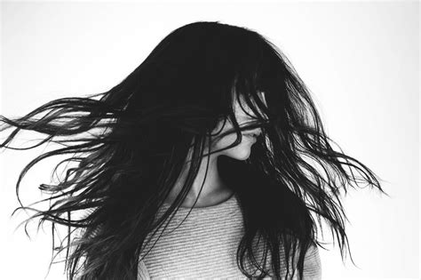 If you have dry scalp, you may experience uncontrollable sense of itching. Does an Oily Scalp Cause Hair Loss? | TouchUps Salon