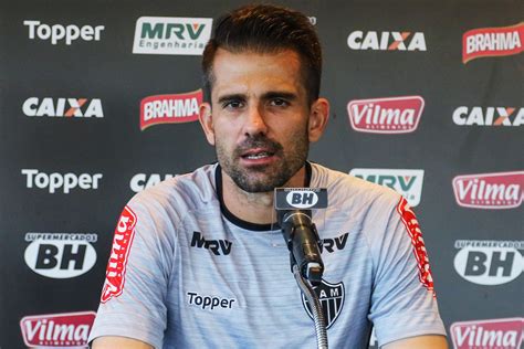 Victor pode desfalcar Atlético-MG por causa da morte do ...