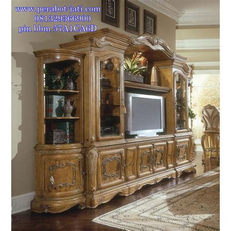 Set kamar klasik dapat di lakukan dengan dua cara, yaitu Jual Bufet Tv Mewah Model Klasik Eropa Style | Furniture ...