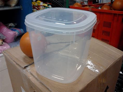 Membuat keranjang berbahan kantong plastik bekas nggak sulit. Produk Bekas - Bekas Simpanan Plastik Saiz Besar ...