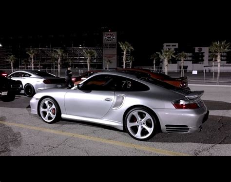 Porsche's turbo s is no harder to live with than a regular 911. 2003 Porsche 911 Turbo 996 1/4 mile trap speeds 0-60 ...