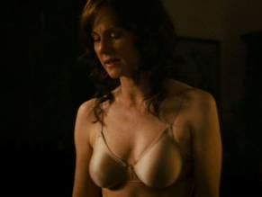 Nackte Laura Linney In The Savages Hot Sex Picture