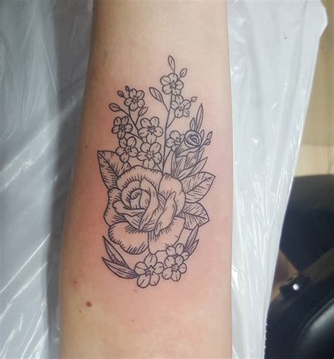 This design is a shoulder tattoo that will please you to no end. 90 Best Floral Tattoo Designs & Meanings - Symbols of Love ...
