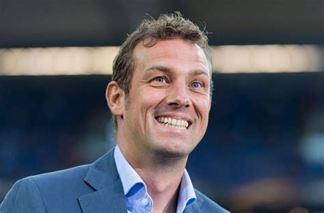 Das ist eine fanseite über markus weinzierl, trainer des vfb stuttgart, keine offizielle seite, sie wird nicht von. Weinzierl übernimmt beim VfB Stuttgart: Bewundert in ...