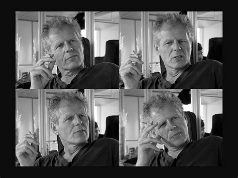 Franz christian schwarz, der langjährige manager und beste freund von danzer, und andy zahradnik erzählen über treffen mit wolfgang ambros, marianne mendt, ulli bäer, hans theessink und. Georg Danzer 1946 - 2007 Foto & Bild | reportage ...