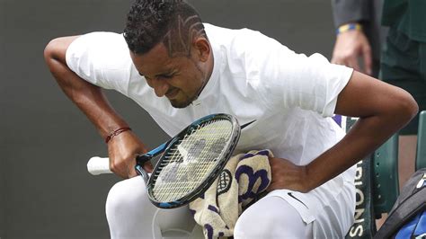 Treatment did not improve kyrgios's condition during the match. Wimbledon begint met opgave outsider Kyrgios | NOS