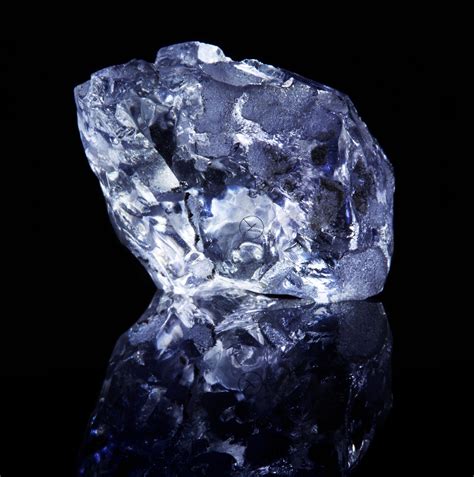 Sintético 92+ Foto Como Son Los Diamantes En Bruto Mirada Tensa