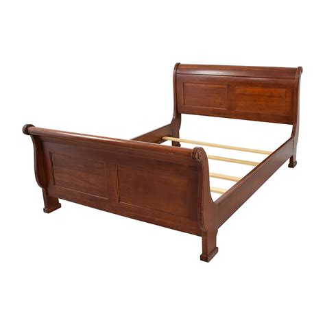 75 Off Solid Cherry Wood Queen Sleigh Bed Beds