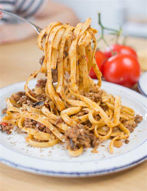 Spicy Ketchup Meat Sauce Pasta