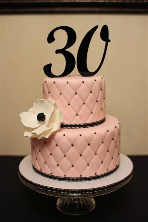 The woman in your life who could be a sister, a lover, or a daughter is turning 30 after conquering her 20s. 10 Awesome Photos of 30th Birthday Cakes — Birthday Cake | 30th birthday cake for women, Adult ...