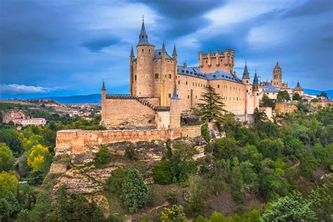 41 Beautiful Spain Famous Landmarks You Dont Want To Miss