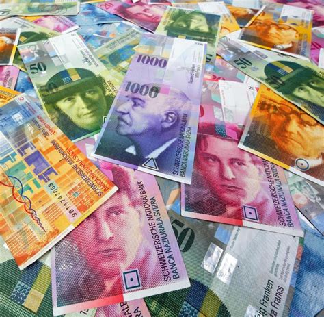 Ezb zieht die alten scheine ein. Franken - So sahen früher die Banknoten der Schweiz aus - WELT