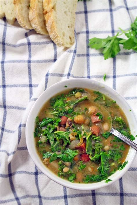 Slow Cooker 15 Bean Soup With Ham And Kale Bowl Of Delicious Recipe Ham And Bean Soup