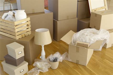 How To Pack Lamp Shades When Moving