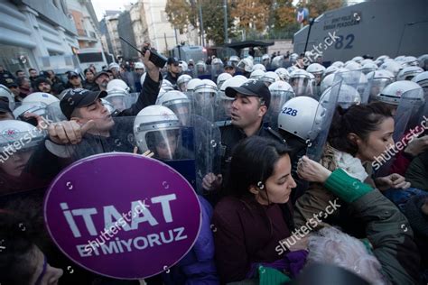 Female Protesters Scuffle Turkish Riot Police Editorial Stock Photo