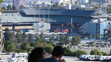 Dodgers Change Fan Experience With Vaccinated Section For Padres Series